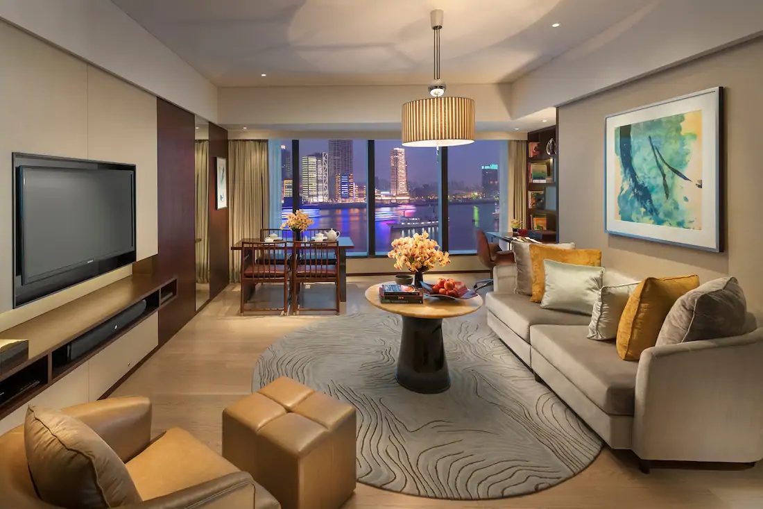 shanghai-apartment-2bed-harbour-view-living-room.webp (1).jpg