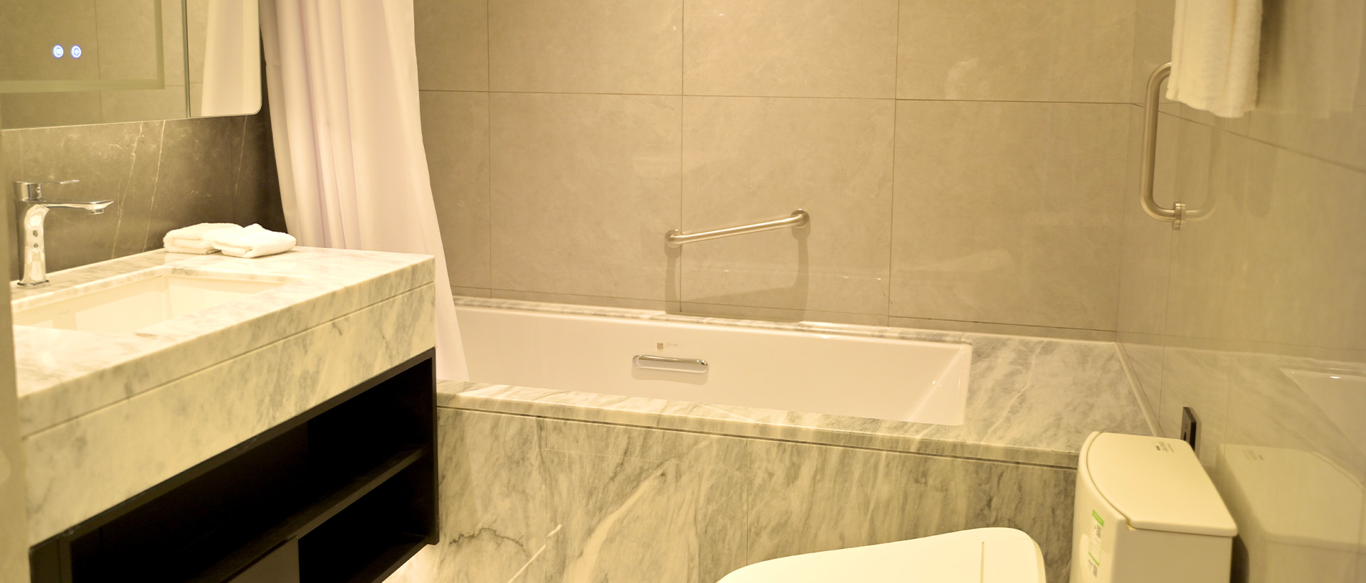 上海盛捷新展城公寓酒店